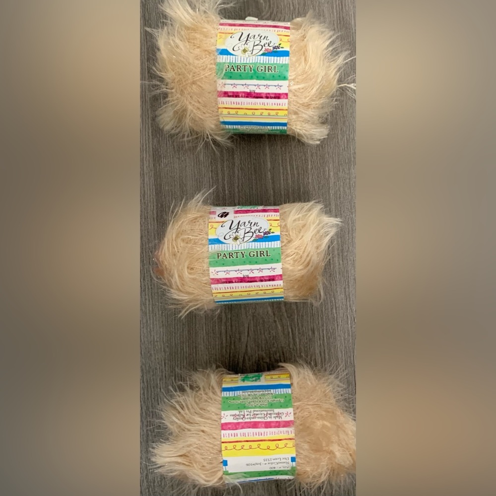 Yarn Bee Party Girl Yarn - Joy (Beige )- 3 Skeins